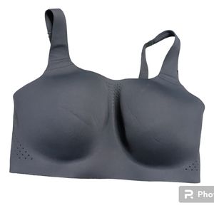VS Sport Featherweight Max High Support Sport Bra in Onyx